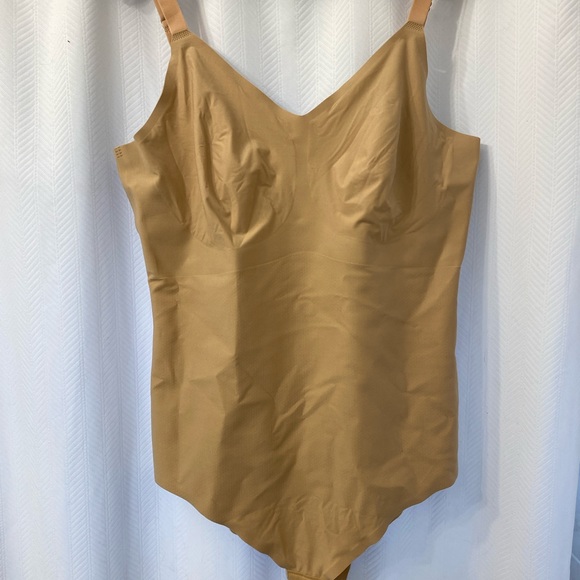 Kinx shape wear. Never been worn. I bought it and washed it before trying. - Picture 1 of 7